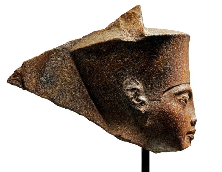 tutankhamun sculptures london auction sparks egyptian outcry